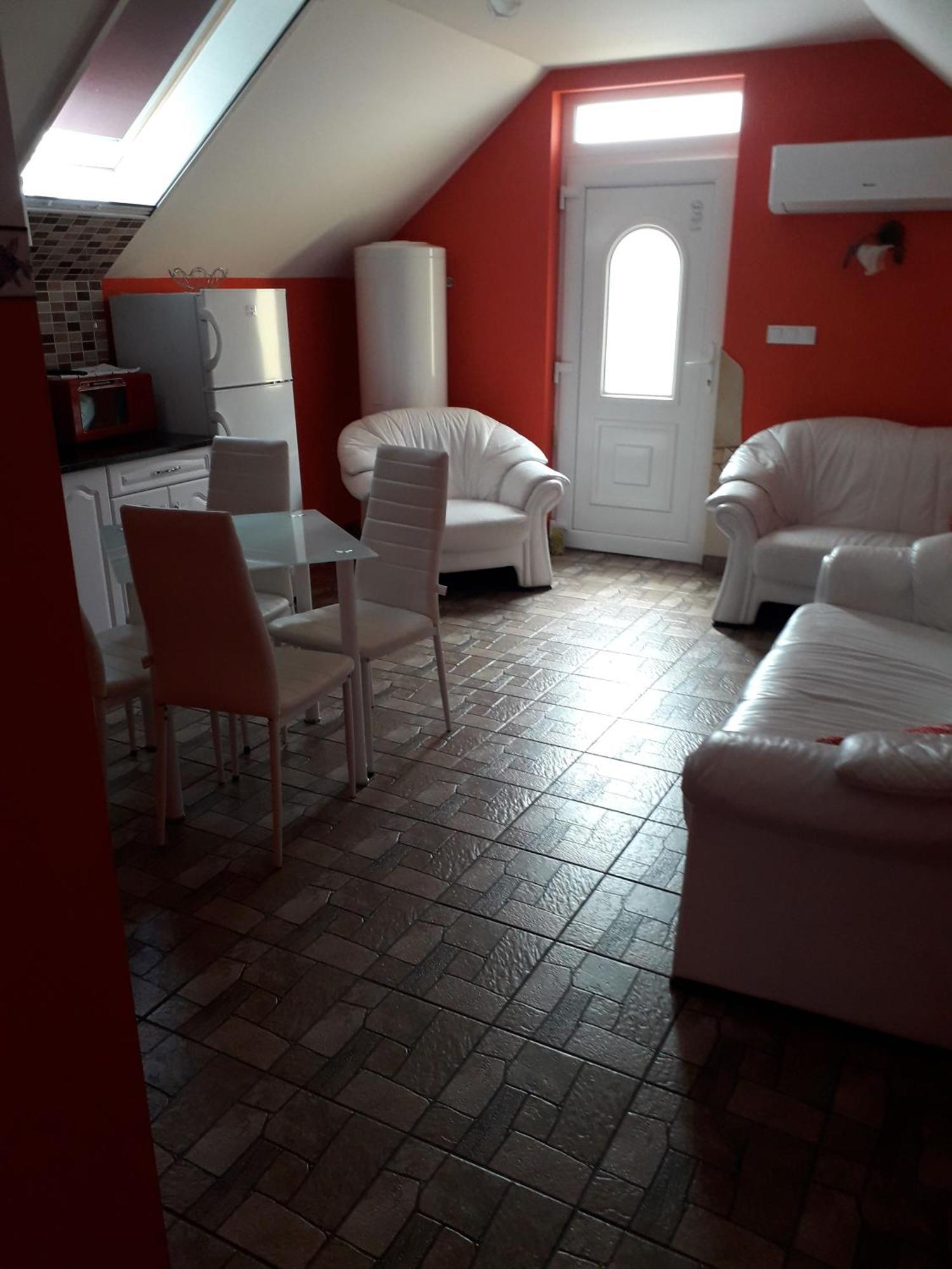 Abádszalók Kelemen Apartmanok מראה חיצוני תמונה